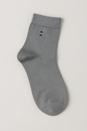 Ribbed Mid Calf Socks