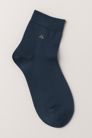 Ribbed Mid Calf Socks
